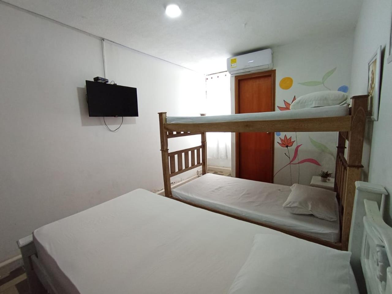 Hotel Habibi Barranquilla  Buitenkant foto